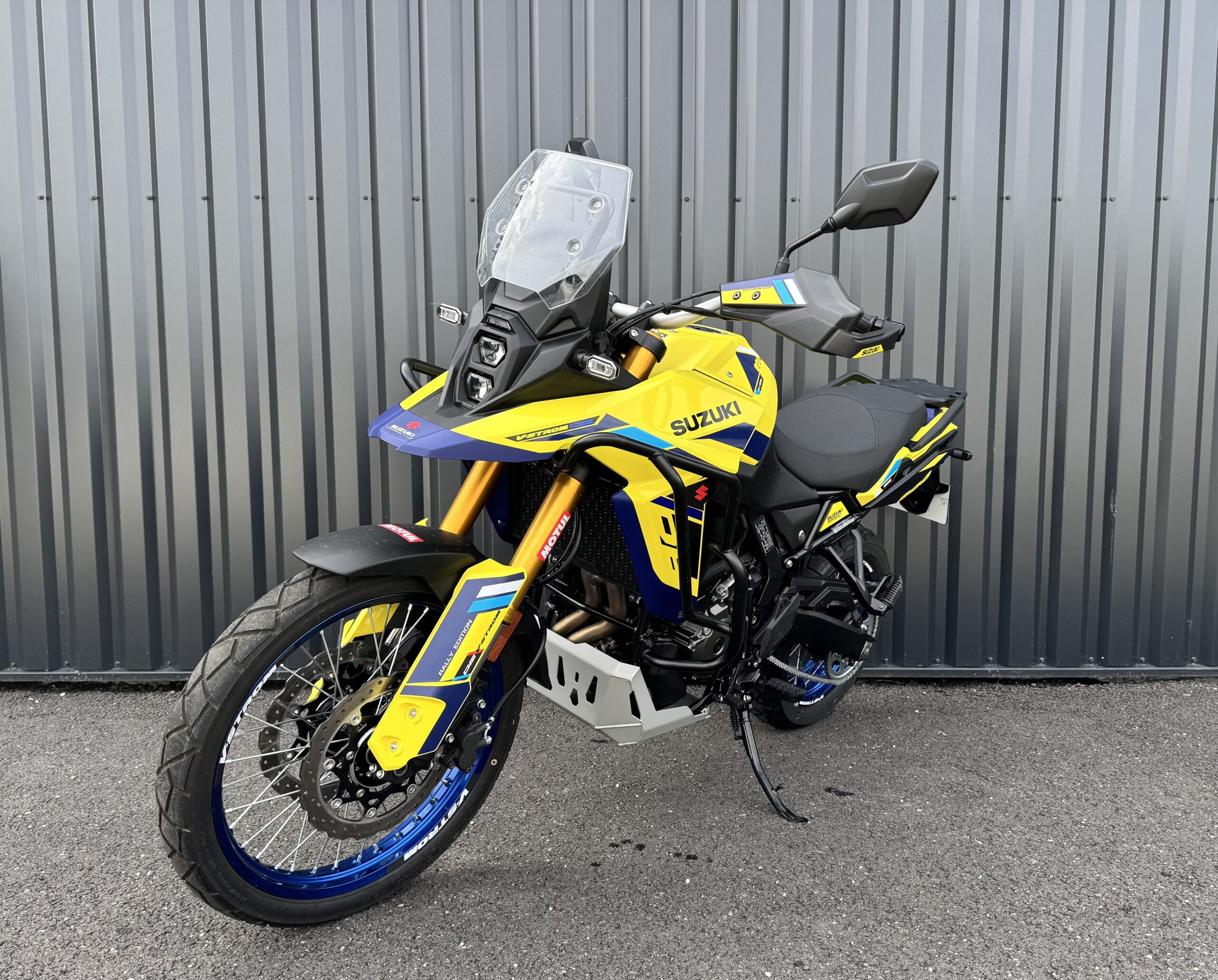 Suzuki-vstrom-800DE-4