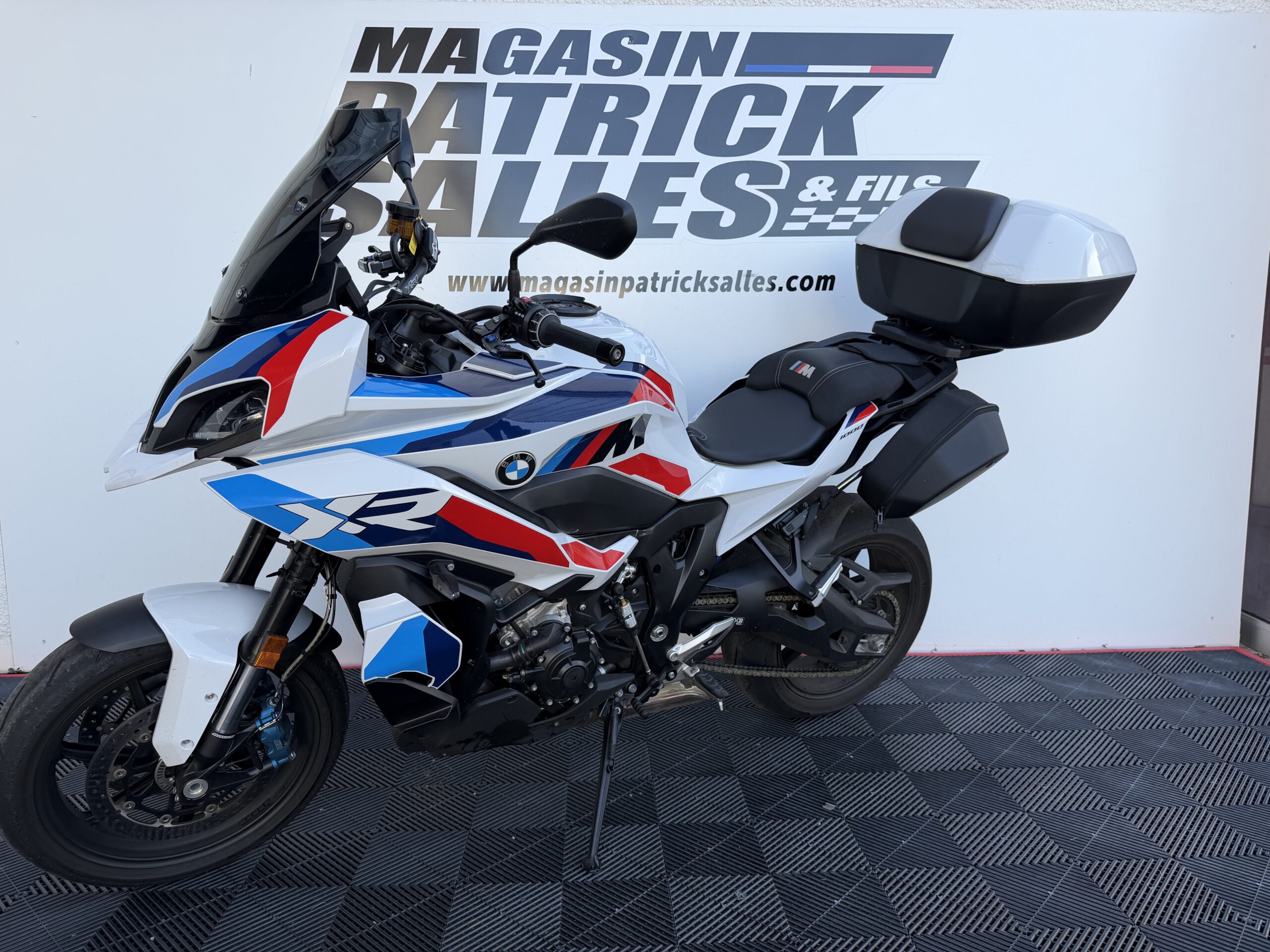 M1000RR 5