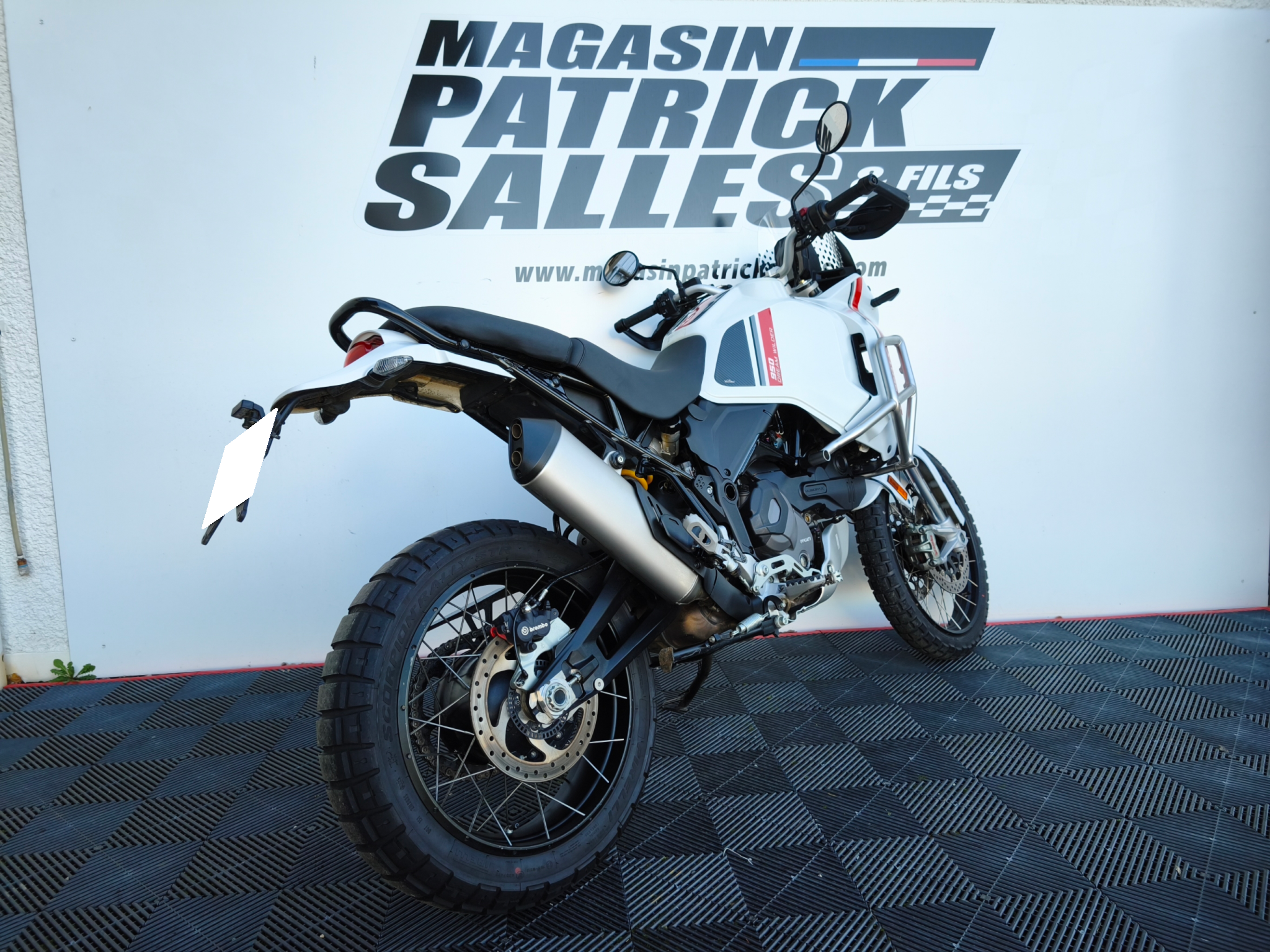 DSX 8