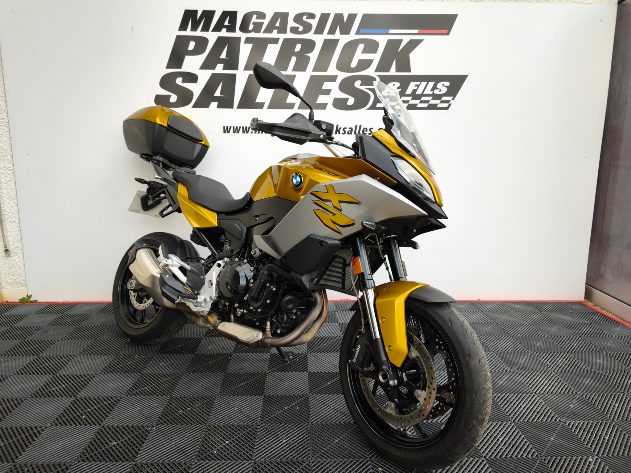 FXR 5